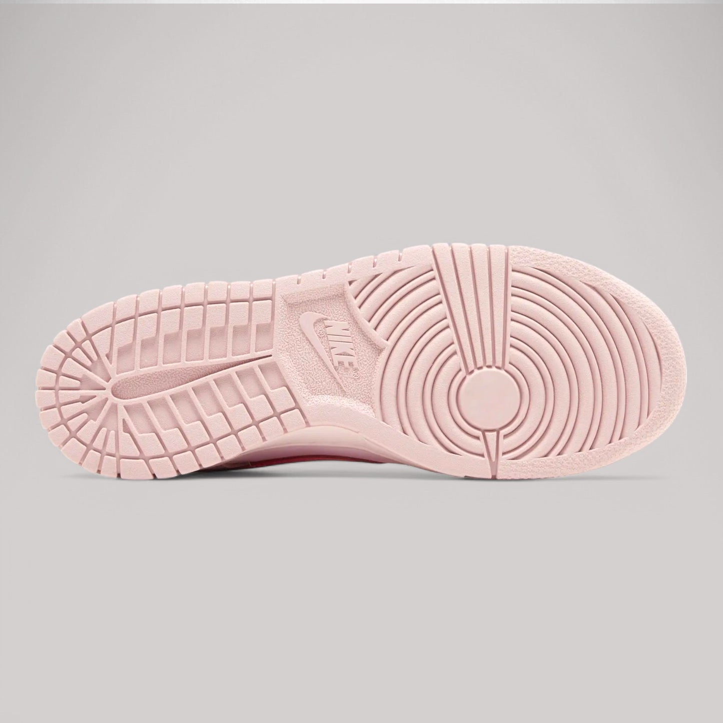 Nike Dunk Low "Tripple Pink"